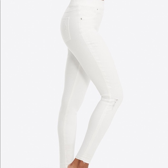 SPANX- Distressed Ankle Skinny Jeans White - Picture 4 of 11
